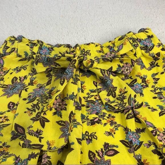 ANTHROPOLOGIE HIGH WAIST SELF TIE BELT PLEATED FRONT LINEN BLEND SHORTS NWT - Picture 4 of 10